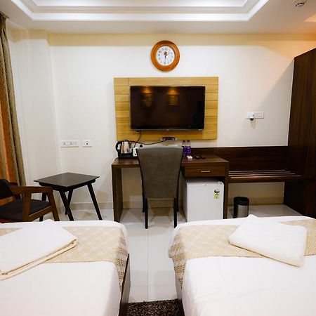 M Square Hotel 海得拉巴 外观 照片