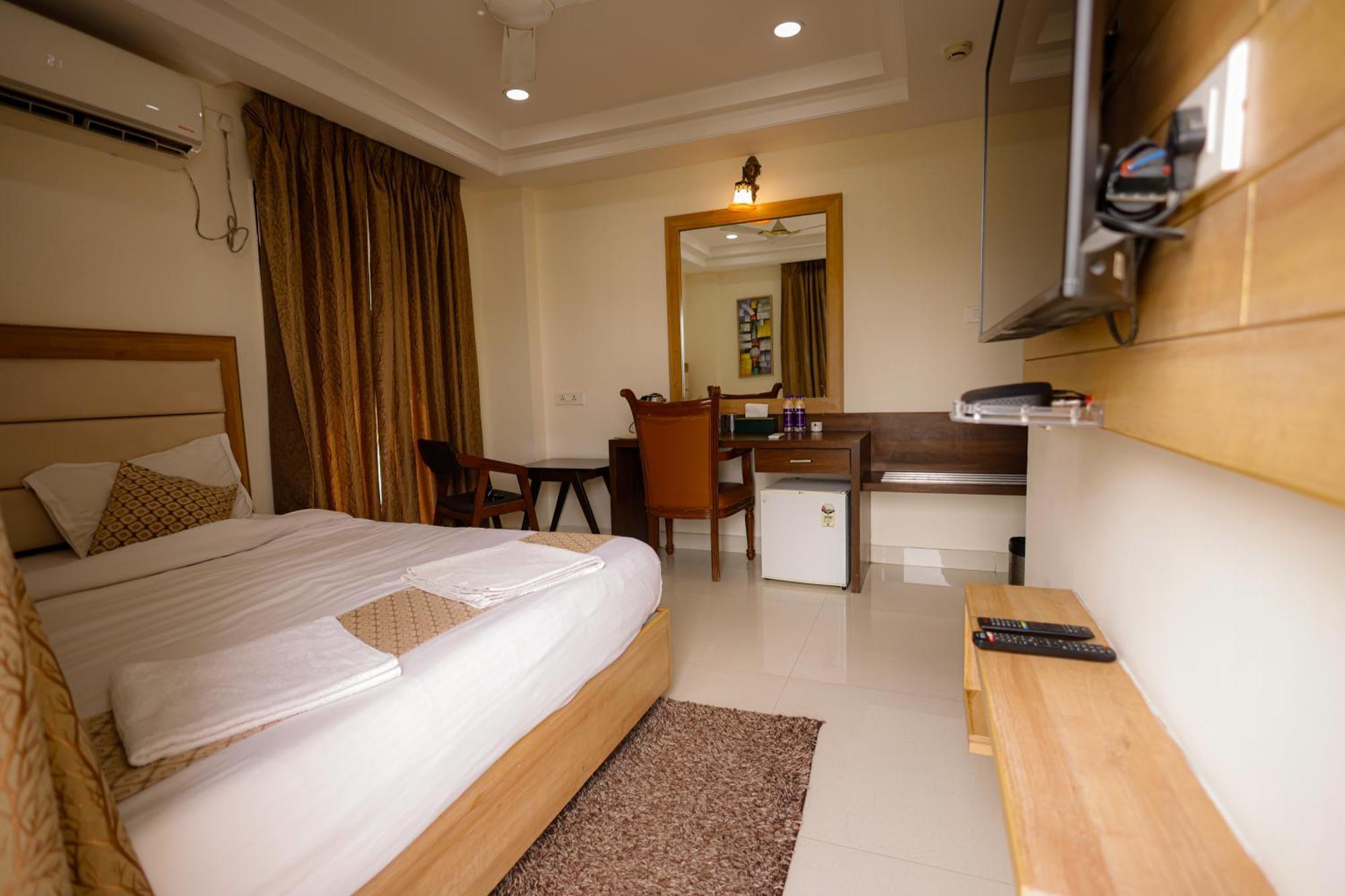 M Square Hotel 海得拉巴 外观 照片
