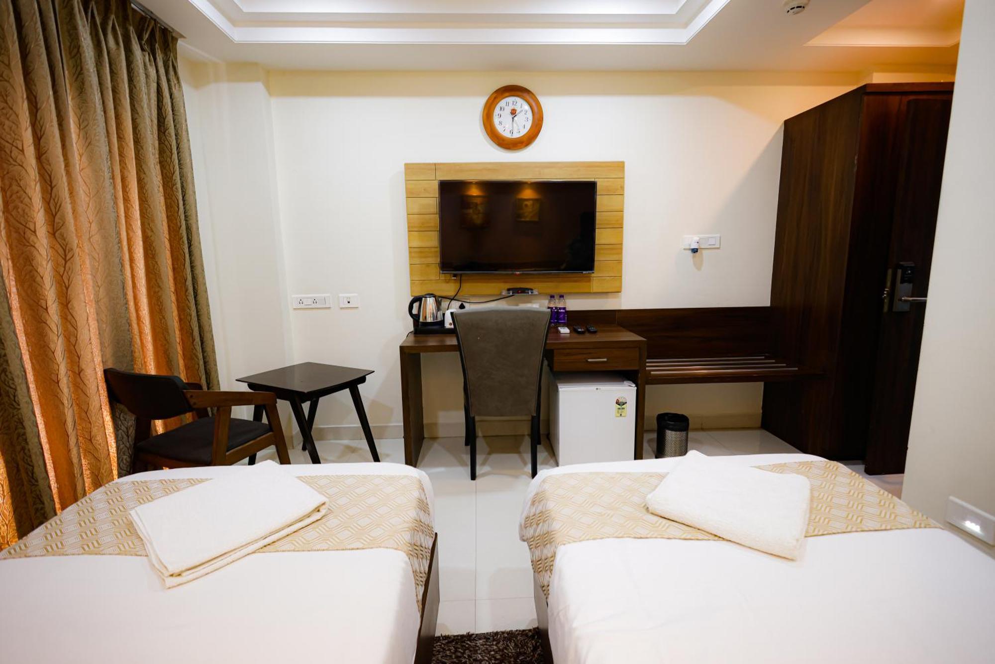 M Square Hotel 海得拉巴 外观 照片